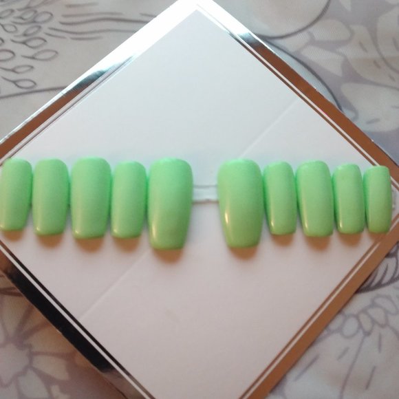 Neon Mint Green press on nails fake nails pPN69 - Picture 5 of 5